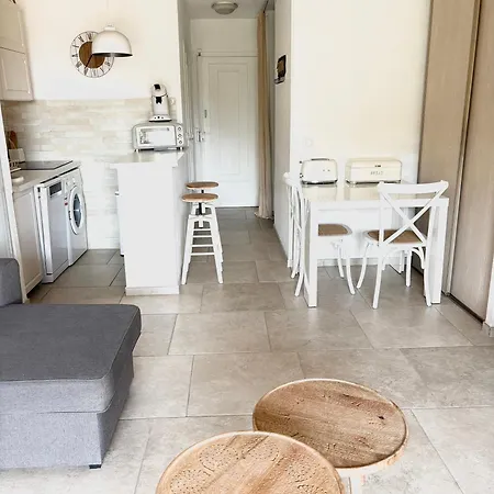 Le Cocon De Lilie Apartment *